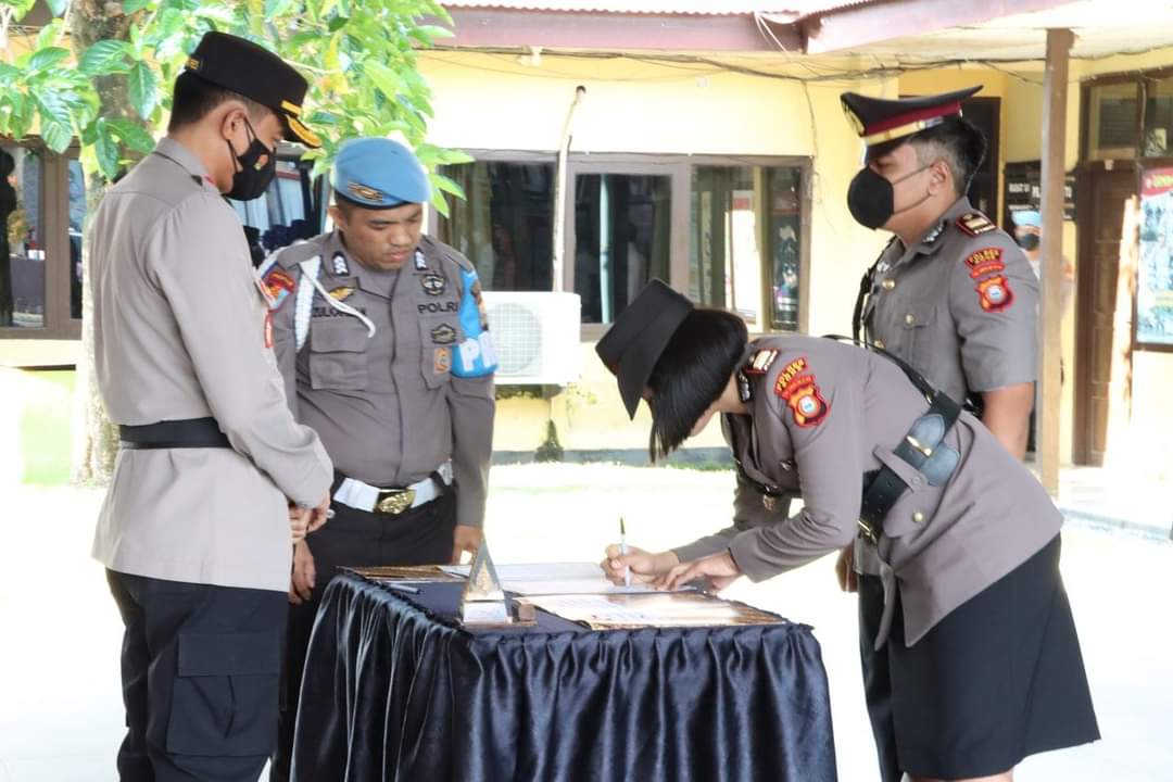 Sertijab Kabagren Dan Kasat Lantas Polres Bone Resmi Berganti Fokus